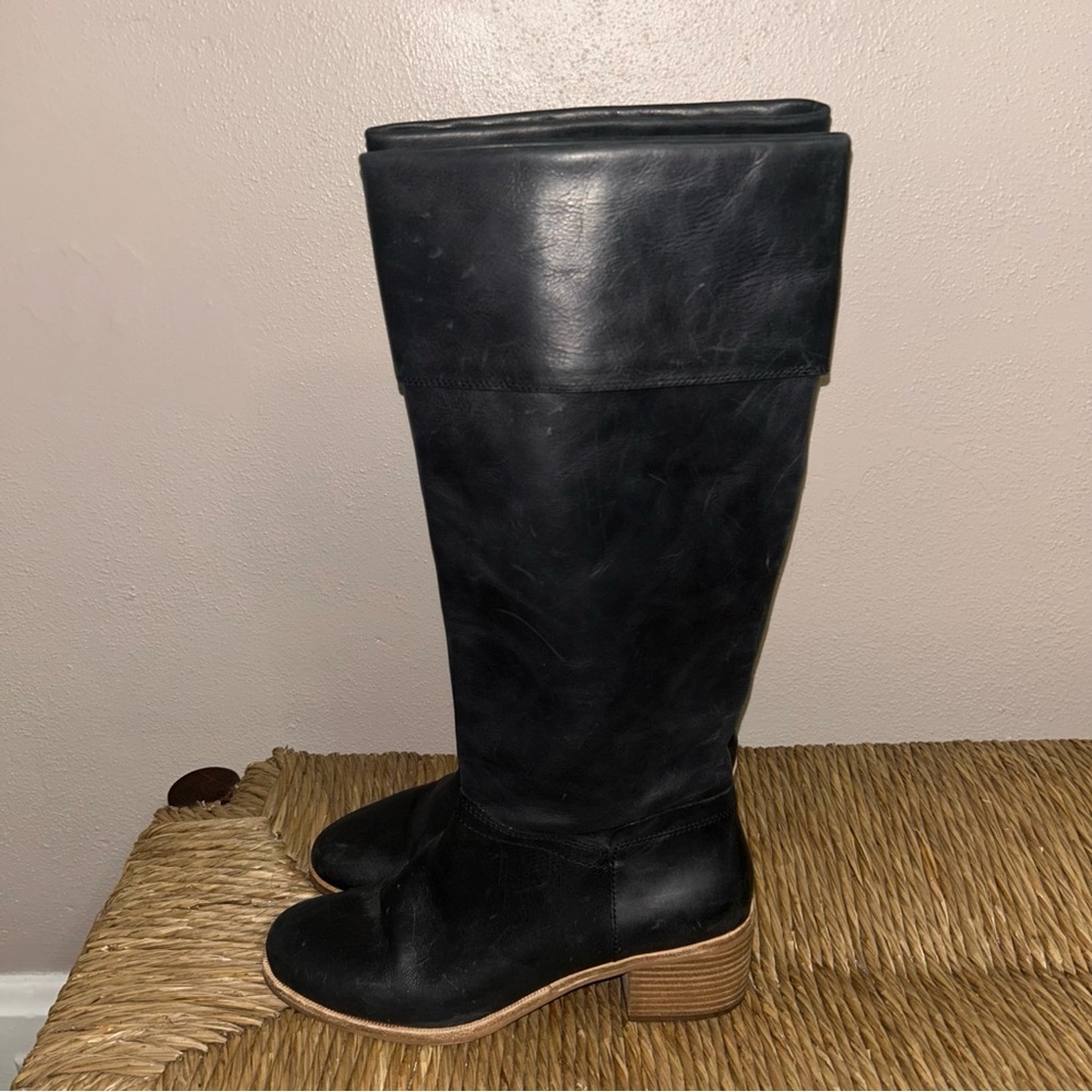 UGG Black Leather Knee-High Heeled riding tall Boots